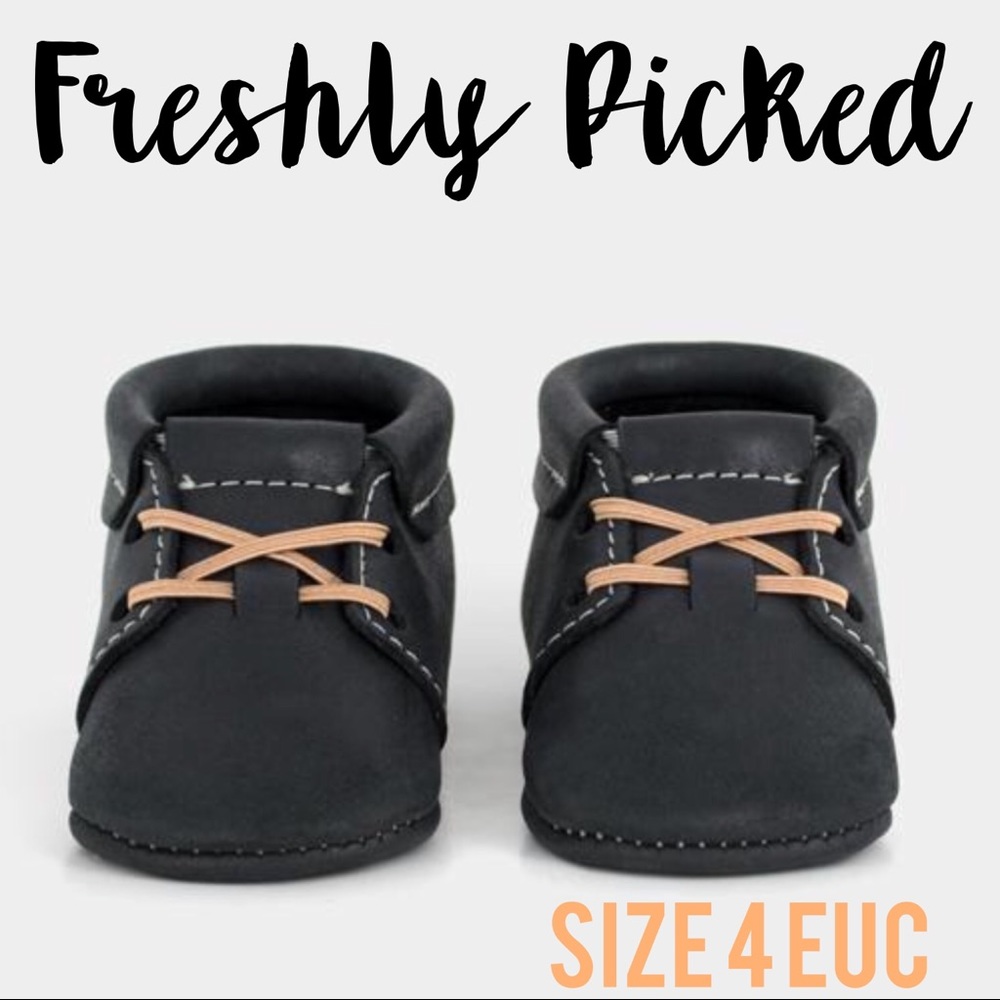 Freshly Picked Black Oxfords size 4